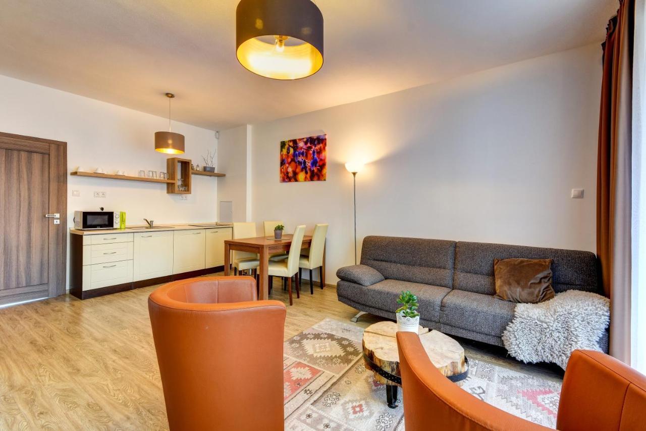 Apartments Ceresnovy Sad & Wellness วิสโซเค ดาตรี ภายนอก รูปภาพ