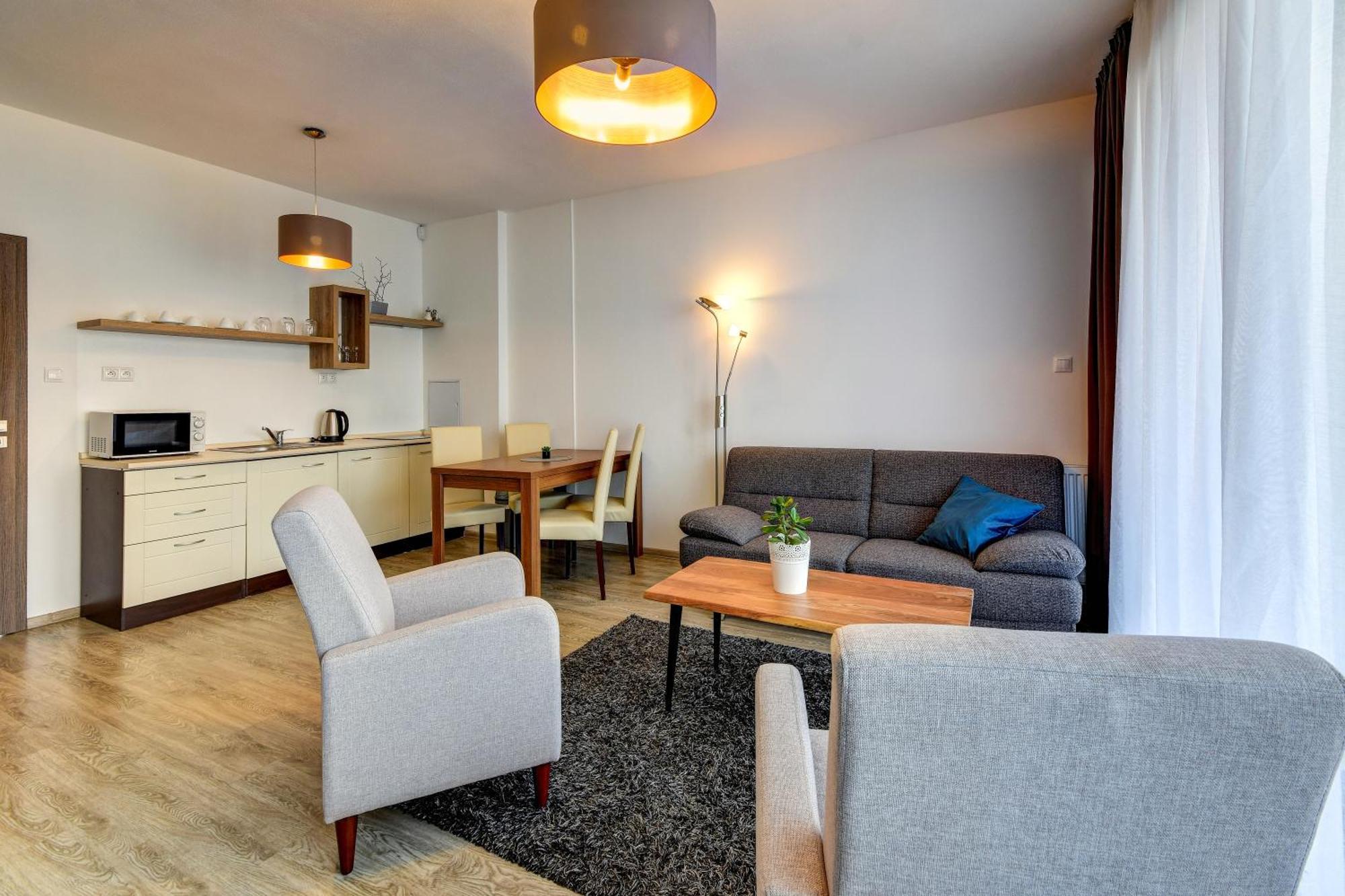 Apartments Ceresnovy Sad & Wellness วิสโซเค ดาตรี ภายนอก รูปภาพ