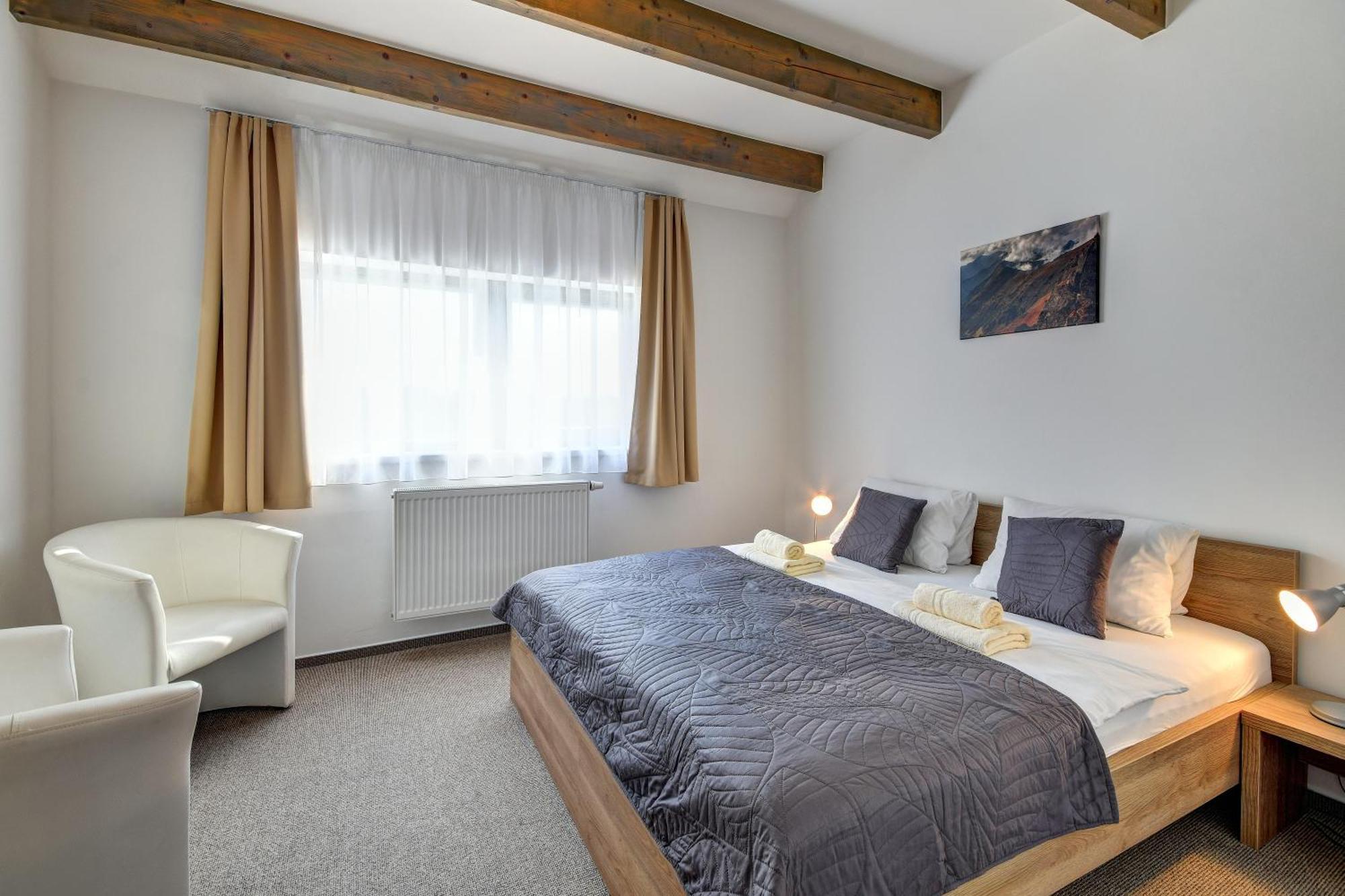 Apartments Ceresnovy Sad & Wellness วิสโซเค ดาตรี ภายนอก รูปภาพ