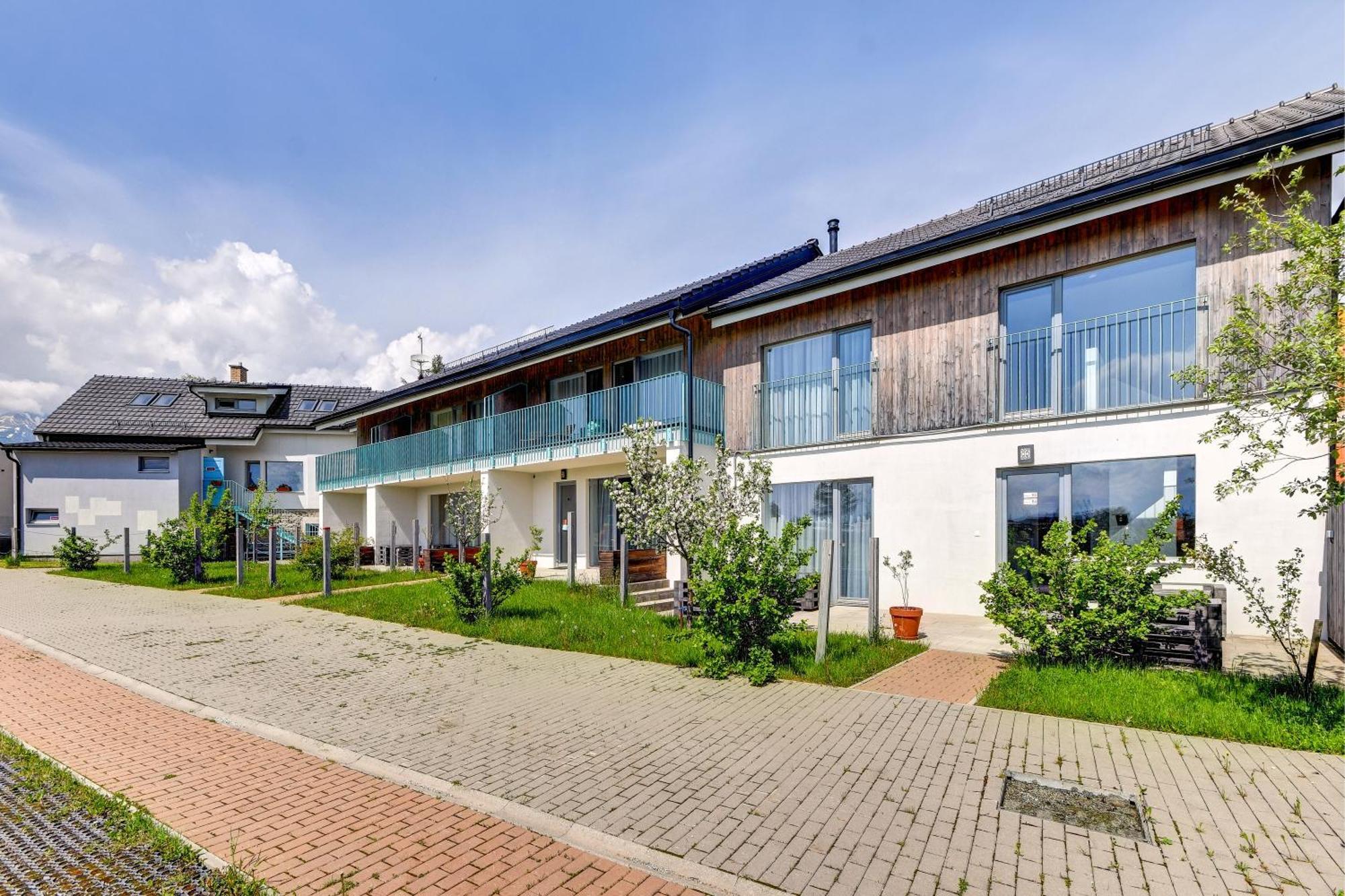 Apartments Ceresnovy Sad & Wellness วิสโซเค ดาตรี ภายนอก รูปภาพ
