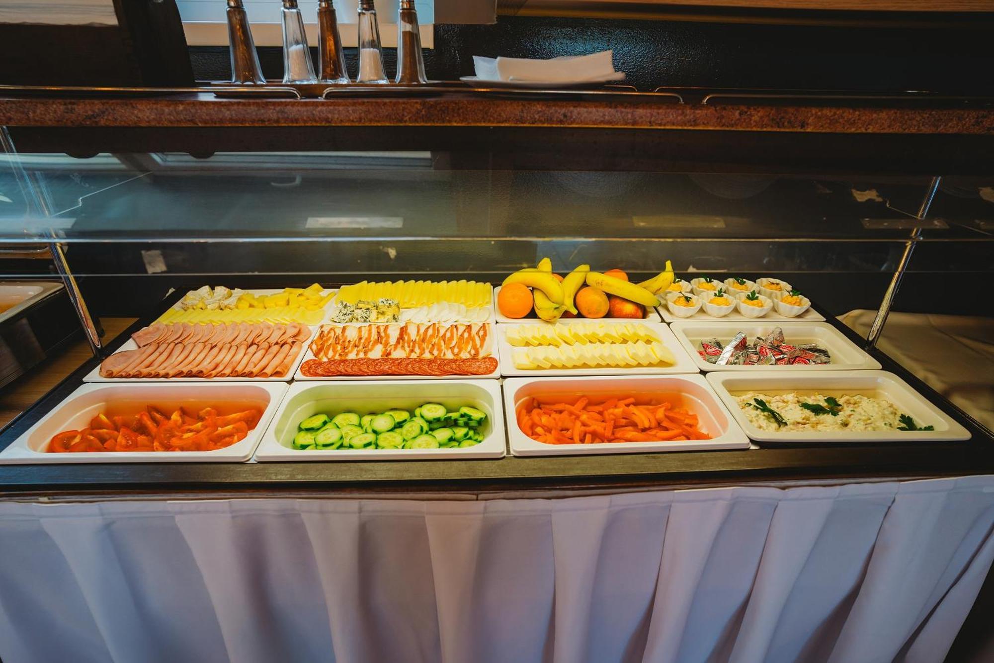 Apartments Ceresnovy Sad & Wellness วิสโซเค ดาตรี ภายนอก รูปภาพ